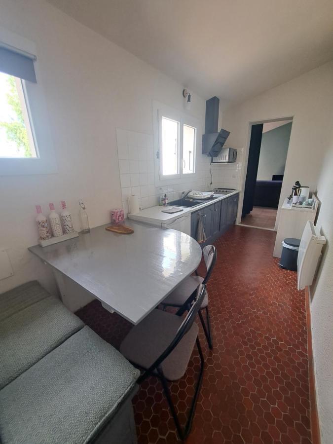 Studio Avec Jardin A 5 Min Du Parc Walibi Roquefort  外观 照片